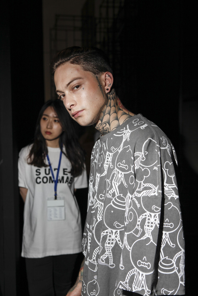 서울패션위크 슈퍼콤마비 컬렉션 런웨이 | 인스티즈