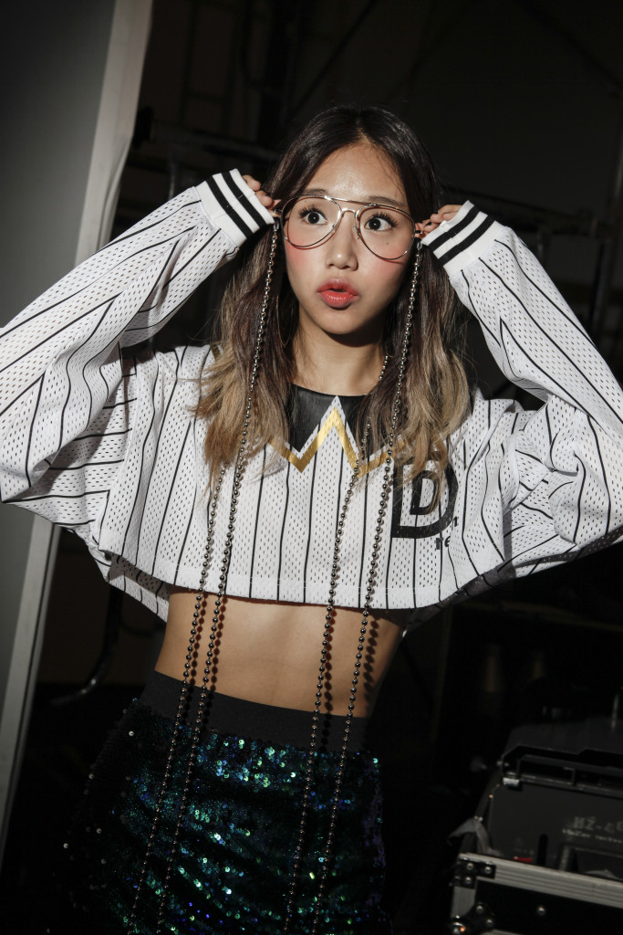 서울패션위크 슈퍼콤마비 컬렉션 런웨이 | 인스티즈