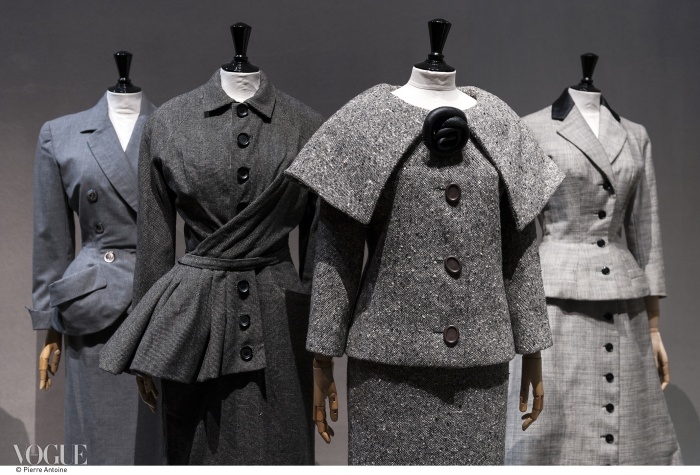 50년대 데이웨어. (왼쪽부터) 디올 1949년 가을 컬렉션, 디올 1950년 가을 컬렉션, 피에르 가르뎅 1958년 가을 컬렉션, 자크 파스 1955년 봄 컬렉션. ⓒ Pierre Antoine