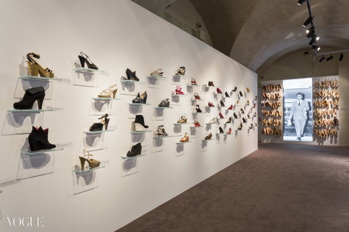 전시 <이퀼리브리엄>는 피렌체의 살바토레 페라가모 뮤지엄에서 2015년 4월 12일까지 열린다. www.ferragamo.com/museo