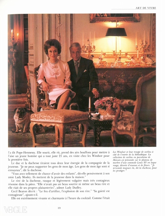 나의 책 <The Winsor Style>에 실린 호르스트가 찍은 월리스 심슨과 윈저 공작의 포트레이트. 두 사람의 퍼그들도 함께 했다. ⓒ Horst/The Windsor Style