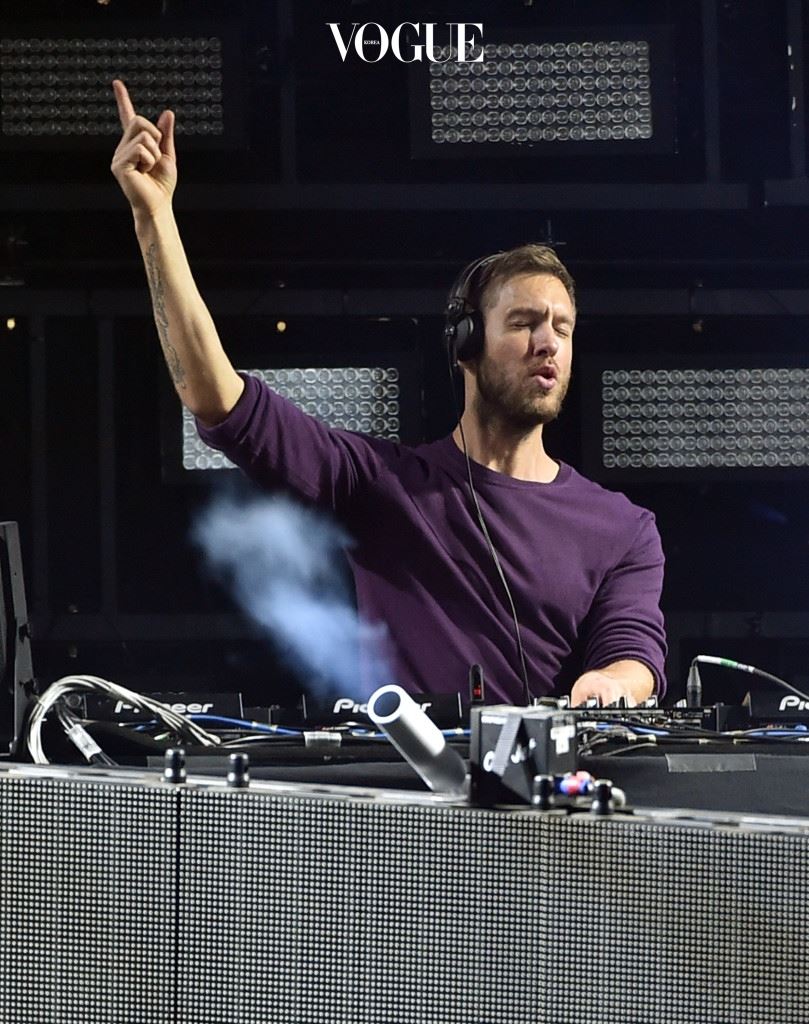 INDIO, CA - APRIL 24:  DJ Calvin Harris performs onstage during day 3 of the 2016 Coachella Valley Music & Arts Festival Weekend 2 at the Empire Polo Club on April 24, 2016 in Indio, California.  (Photo by Kevin Winter/Getty Images for Coachella)