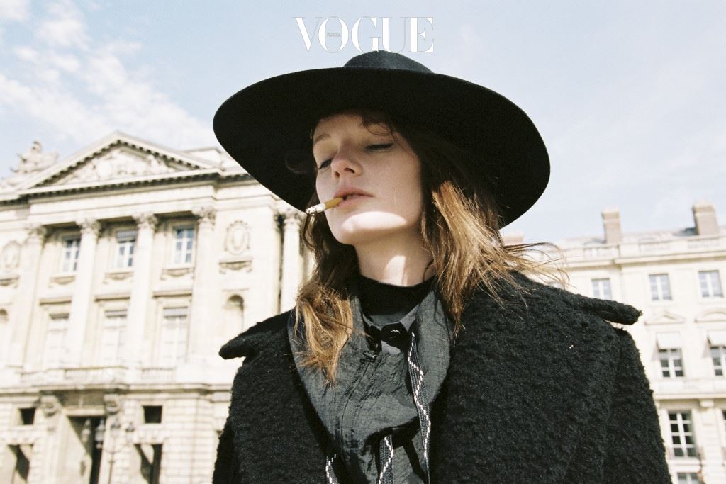 Vogue04Whitney-PARIS2014_cpaik