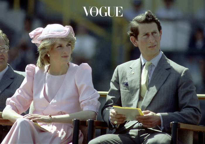 1981년 찰스 왕세자와 결혼한 다이애나. 귀족 가문 출신이긴 하지만  경제적으로 넉넉치 않은 집안에서 자랐죠. 그야말로 세기의 결혼, 신데렐라같은 왕세자비의 탄생이었습니다.