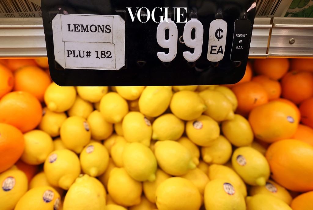 SAN FRANCISCO, CA - MARCH 27:  Lemons priced at $.99 each are displayed at Cal-Mart Grocery on March 27, 2014 in San Francisco, California. Food prices are on the rise and expected to keep edging up throughout the year as the drought and other factors have impacted the availability and cost of groceries like coffee, milk, limes and pork.  (Photo by Justin Sullivan/Getty Images)