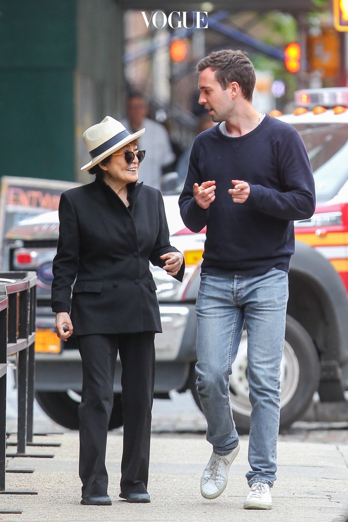 UK CLIENTS MUST CREDIT: AKM-GSI ONLY Yoko Ono, who is best-known to many people as John Lennon's wife and musical collaborator in the 1970s and his widow following his death in 1980, was in pretty good spirits as she was seen out and about in NYC with a friend. Pictured: Yoko Ono Ref: SPL1030510  180515   Picture by: AKM-GSI / Splash News 