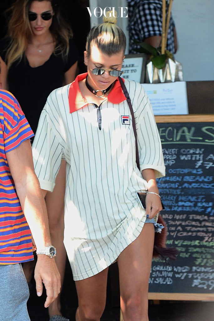 Sofia Richie Has Lunch at Fred Segal Cafe Pictured: Sofia Richie Ref: SPL1336875  180816   Picture by: Splash News Splash News and Pictures Los Angeles:310-821-2666 New York:212-619-2666 London:870-934-2666 photodesk@splashnews.com 