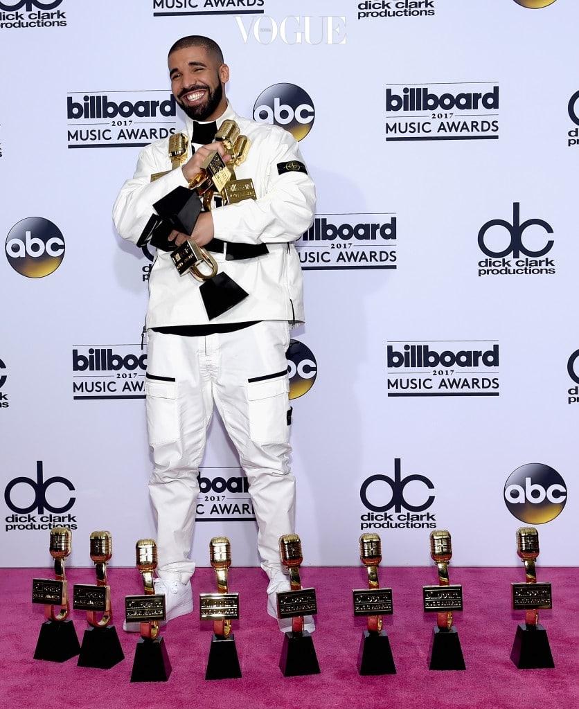 LAS VEGAS, NV - MAY 21:  Rapper Drake poses in the press room with his awards for Top Artist, Top Male Artist, Top Billboard 200 Artist, Top Billboard 200 Album for 'Views,' Top Hot 100 Artist, Top Song Sales Artist, Top Streaming Artist, Top Streaming Song (Audio) for 'One Dance,' Top R&B Song for 'One Dance,' Top R&B Collaboration for 'One Dance,' Top Rap Artist, Top Rap Album for 'Views,' and Top Rap Tour during the 2017 Billboard Music Awards at T-Mobile Arena on May 21, 2017 in Las Vegas, Nevada.  (Photo by David Becker/Getty Images)