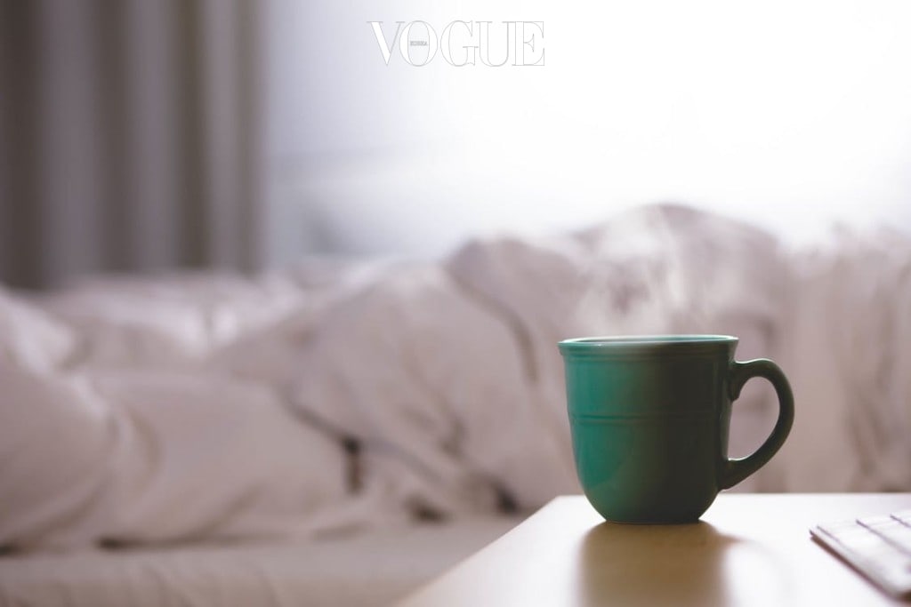 수박이나 시원한 음료수보다는 따뜻한 우유한 잔을 데워마시면 수면에 큰 도움이 된답니다. 