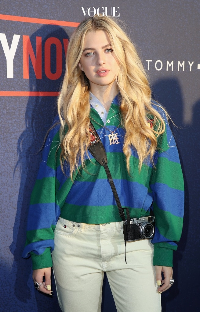 LONDON, ENGLAND - SEPTEMBER 19:  Anais Gallagher attends the Tommy Hilfiger TOMMYNOW Fall 2017 Show during London Fashion Week September 2017 at the Roundhouse on September 19, 2017 in London, England.  (Photo by Mike Marsland/Getty Images for Tommy Hilfiger)