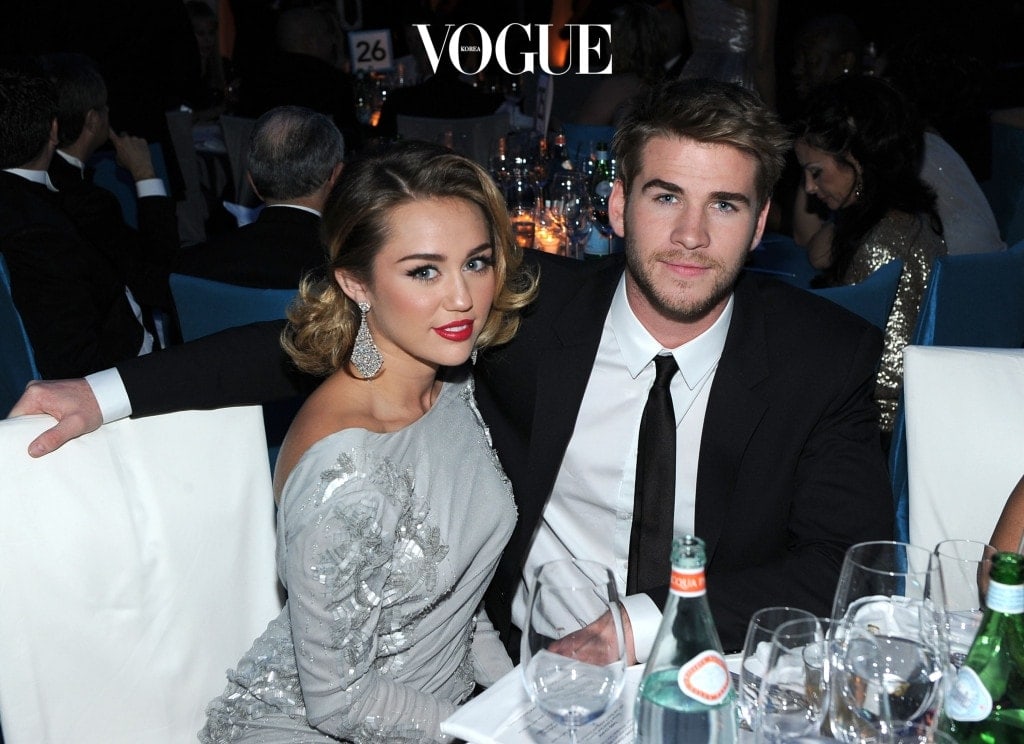 BEVERLY HILLS, CA - FEBRUARY 26: (L-R) Singer Miley Cyrus and actor Liam Hemsworth attend the 20th Annual Elton John AIDS Foundation Academy Awards Viewing Party at The City of West Hollywood Park on February 26, 2012 in Beverly Hills, California. (Photo by Larry Busacca/Getty Images for EJAF)