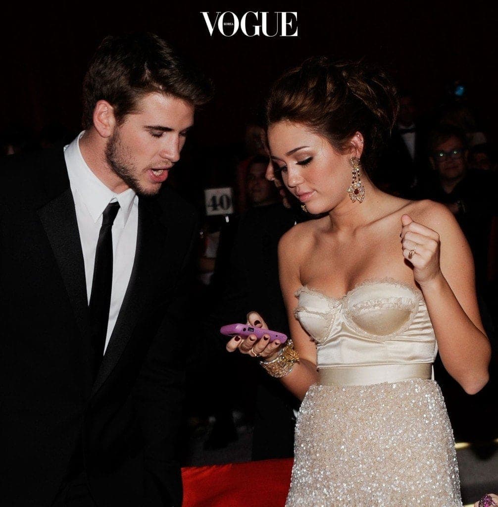 WEST HOLLYWOOD, CA - MARCH 07: *EXCLUSIVE ACCESS, PREMIUM RATES APPLY* Actor Liam Hemsworth and Singer/Actress Miley Cyrus attend the 18th Annual Elton John AIDS Foundation Academy Award Party at Pacific Design Center on March 7, 2010 in West Hollywood, California. (Photo by Larry Busacca/Getty Images)