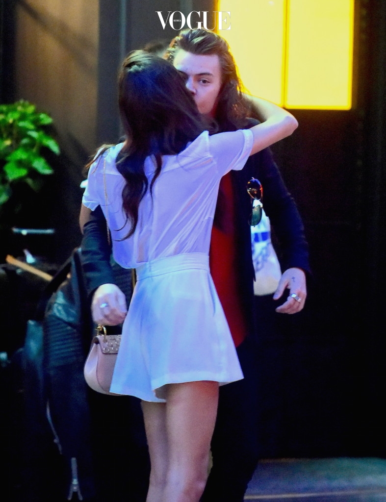 EXCLUSIVE: **PREMIUM RATES APPLY** Harry Styles and Victoria's Secret Model Sara Sampaio were spotted sharing a kiss on the cheek and a long hug, after Harry walked her out of his NYC Hotel. She arrived 2 hours earlier in a yellow taxi to see the one direction heart throb. A true gentleman, he walked with her all the way to her car outside of the hotel, and gave her a kiss goodbye. She wore a tiny white romper, while Harry wore a blazer and a red button down shirt opened all the way up. Pictured: Harry Styles and Sara Sampiao Ref: SPL1055572  170615   EXCLUSIVE Picture by: 247PapsTV / Splash News Splash News and Pictures Los Angeles:310-821-2666 New York:212-619-2666 London:870-934-2666 photodesk@splashnews.com 
