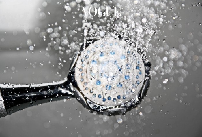 shower-shower-head-water-drop-of-water-161502