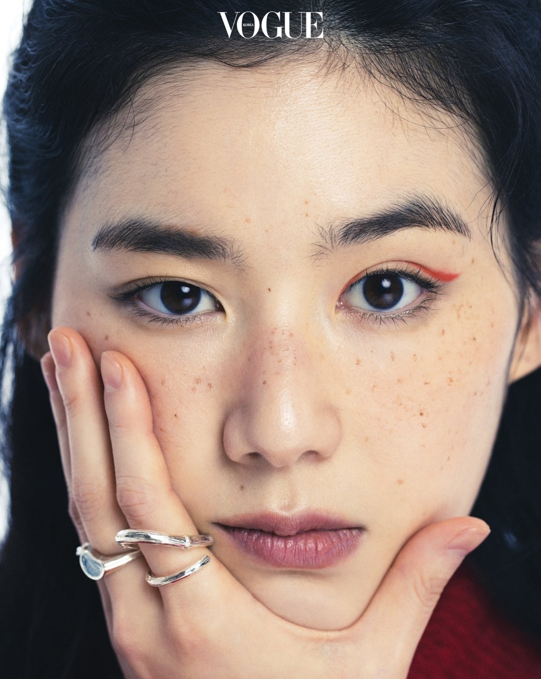 Jung Eun Chae Talks About Her Roles in  Pachinko  and Her New Drama  Anna  - 17