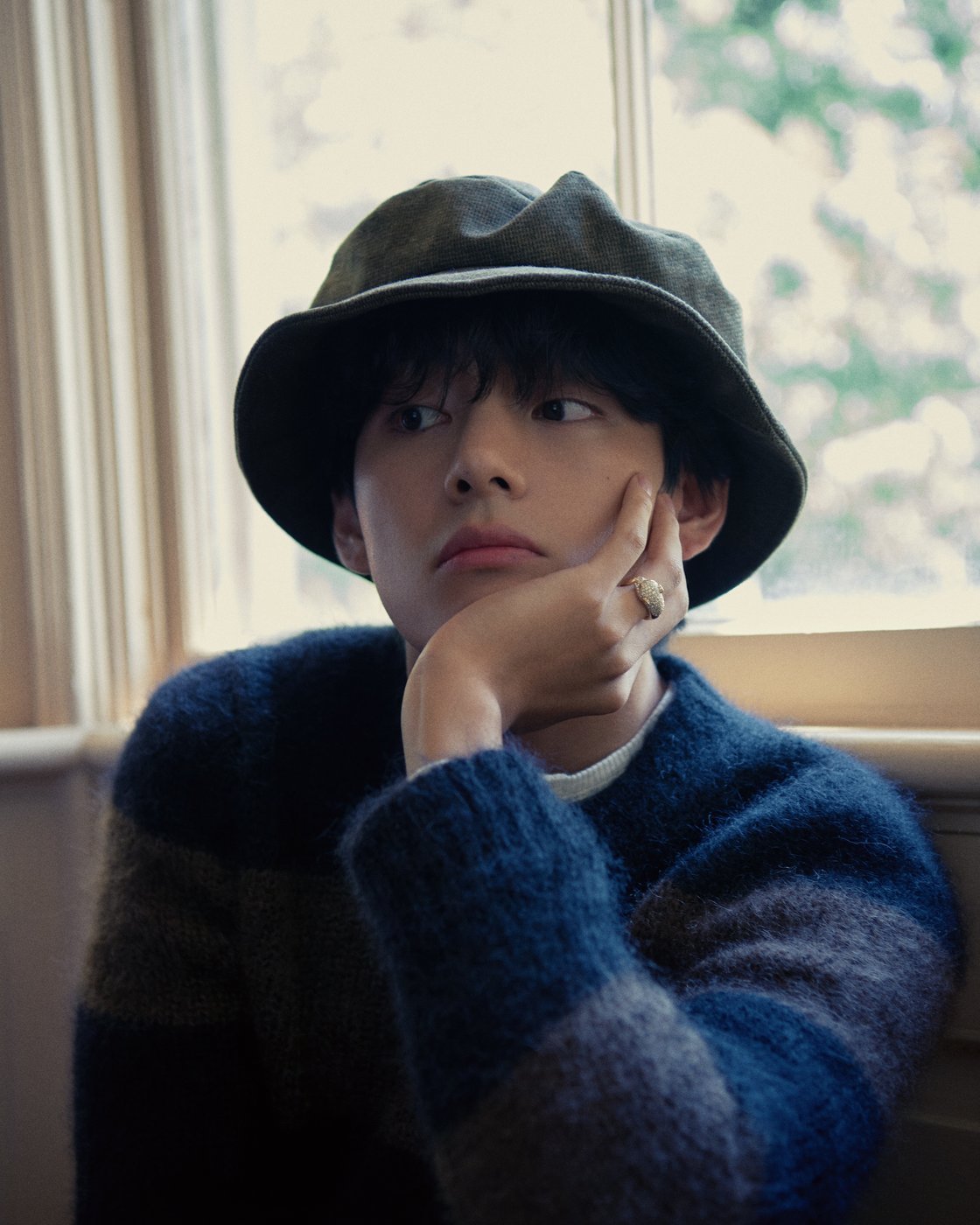 Taehyung for ELLE Korea (V x ELLE), Jimin for Vogue Korea & Aera